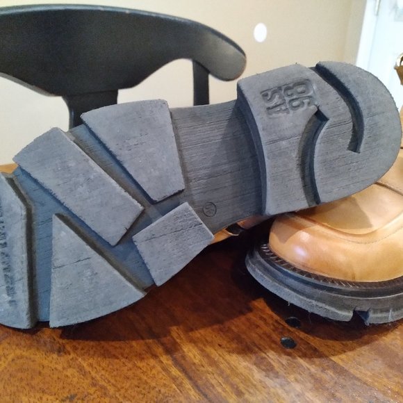 SOLD SOLD SOLD - Picture 4 of 5